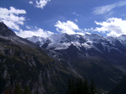 Zum Skiurlaub nach Österreich