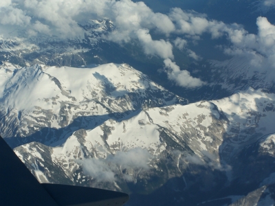 Rocky-Mountains-aus-der-Luft © Dieter-Schütz / pixelio.de